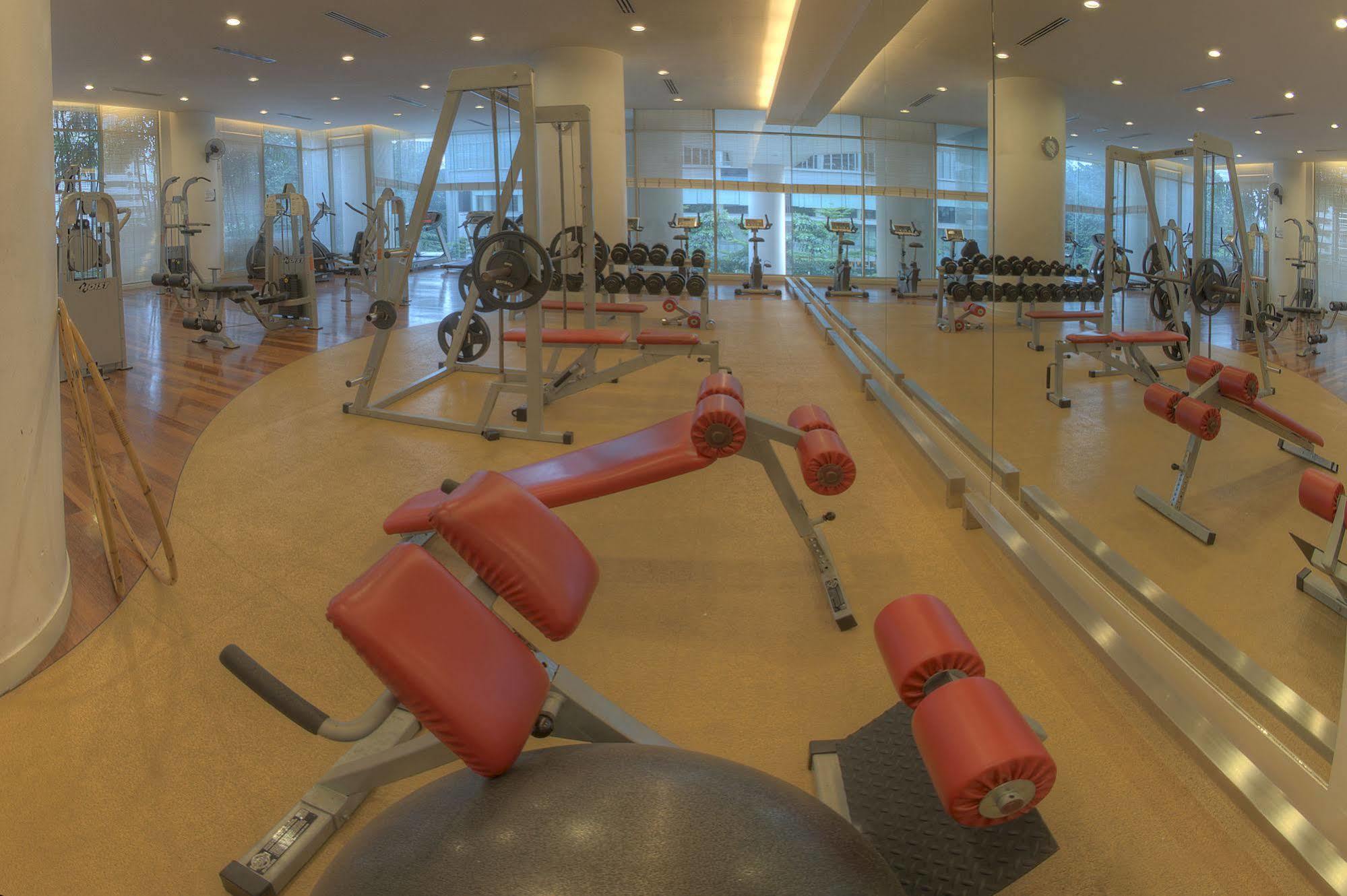 โกลเดน ไทรแองเกิล สวีท บาย มอนโด Hotel กัวลาลัมเปอร์ ภายนอก รูปภาพ